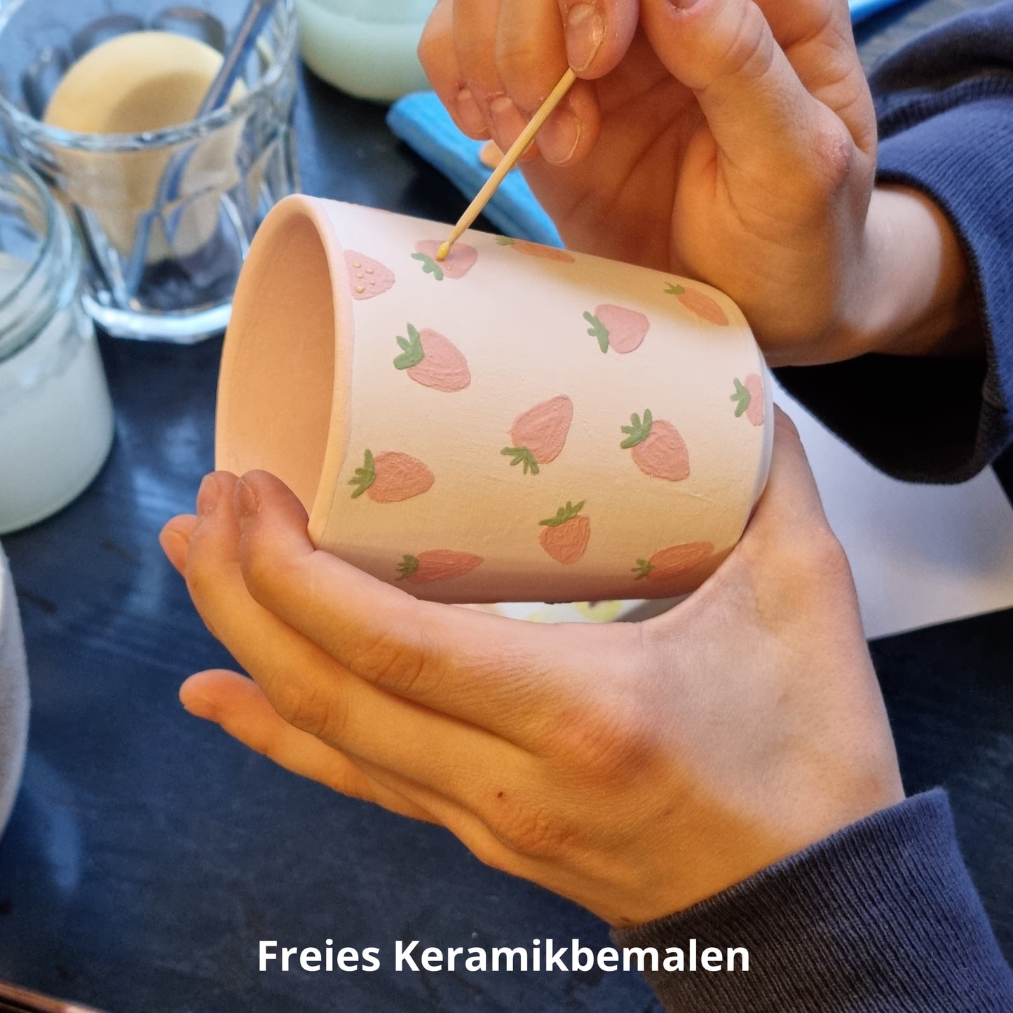 Sommer 2025: Keramik bemalen und mehr im LOEB-Schaufenster